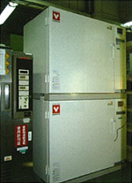 冷熱衝撃装置（TSA-73EH-W 300℃タイプ）